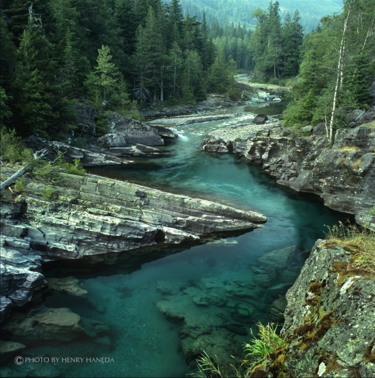 McDonald Creek, Glacier National Park Montana | Fly dreamers