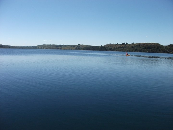 Lago Lezana. Cholila. Chubut. Patagonia. Argentina