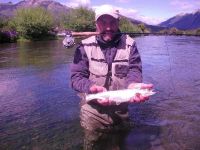 el enano  con otro salmo en el carrileufu