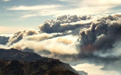 Declaran emergencia ambiental en cordillera de Chubut por incendios