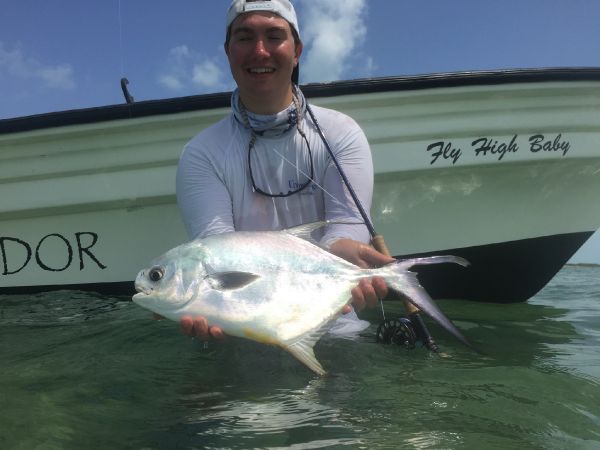Michael Leishman 's Fly-fishing Image of a Permit – Fly dreamers 