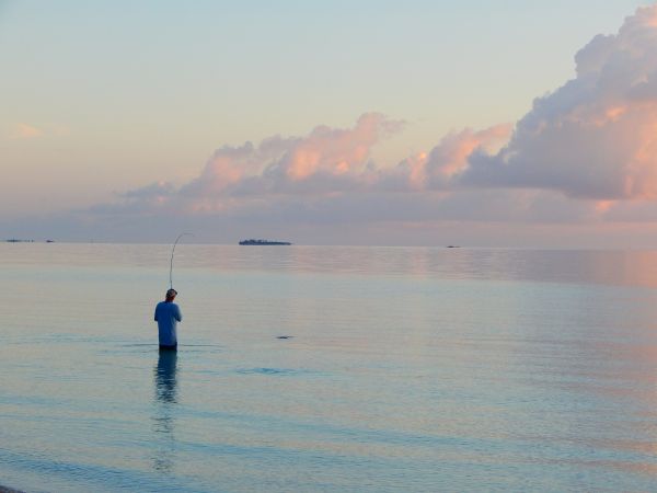 Bonefish Fly-fishing Situation – Mike Midyett shared this Nice Image in Fly dreamers 