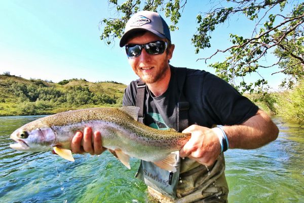 Mikey Wright 's Fly-fishing Picture of a Rainbow trout – Fly dreamers 