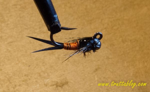Andrew Fowler 's Fly-tying for Brown trout - Pic – Fly dreamers 