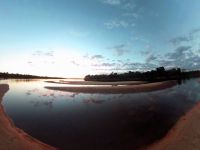 Fishing at the beaches of Teles Pires river