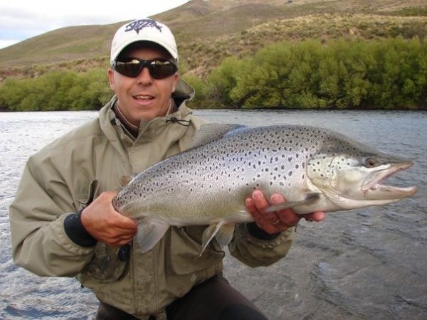 Sebastian  Tacchino 's Fly-fishing Pic of a Brown trout – Fly dreamers 