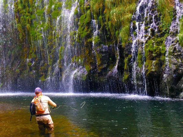 Mike Campbell 's Cool Fly-fishing Situation Photo – Fly dreamers 