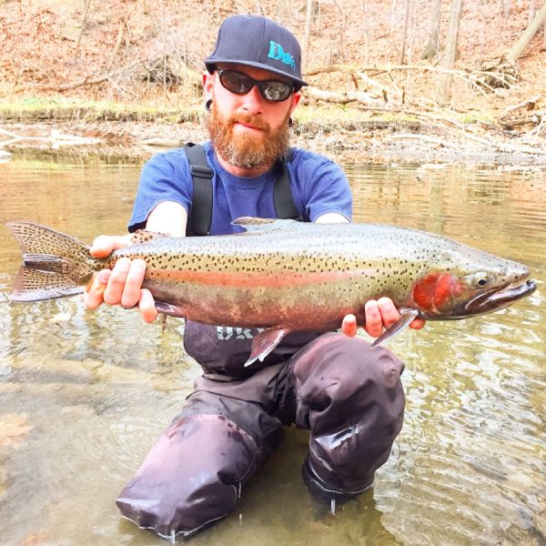 Nate Adams 's Fly-fishing Picture of a Steelhead – Fly dreamers 